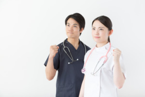 看護師　ガッツポーズ