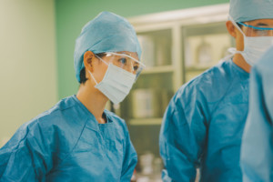 美容看護師　手術介助