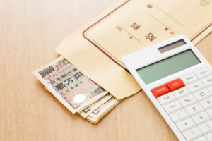 医療脱毛　給料