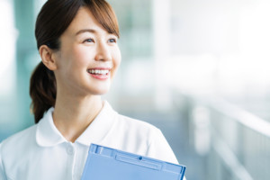 看護師　笑顔