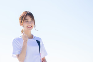 美容看護師　ガッツポーズ
