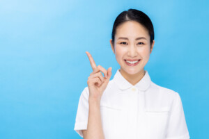 美容看護師　人差し指