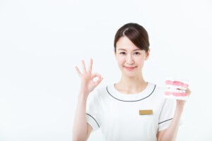 審美歯科　看護師