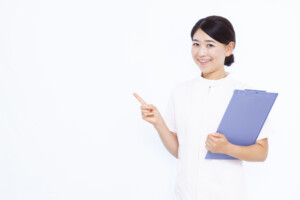 看護師　指差し