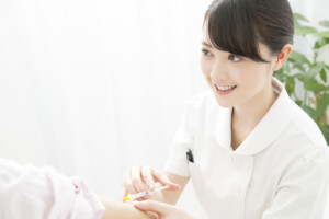 美容皮膚科　看護師　注射