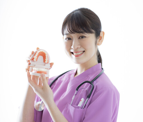 審美歯科看護師